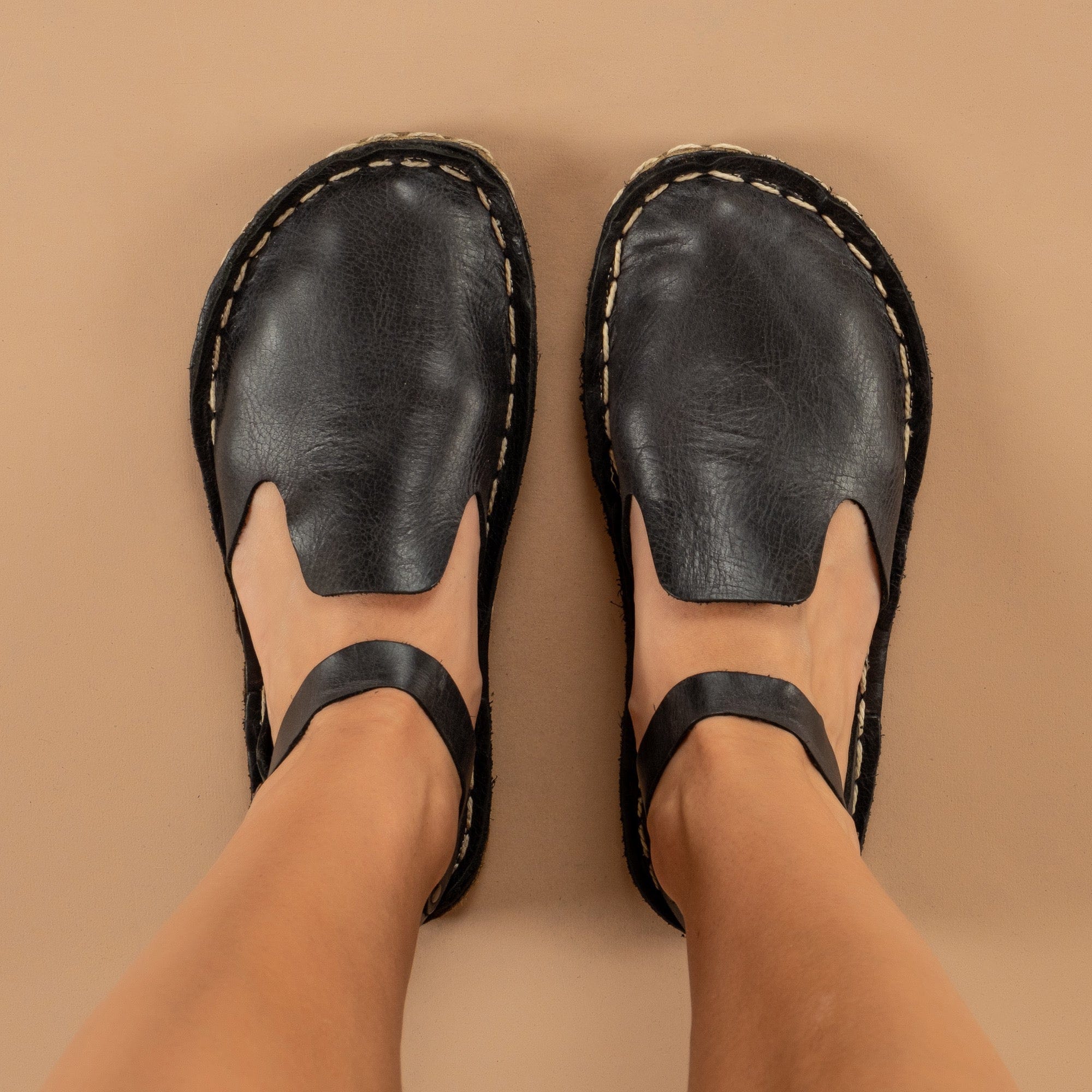 Ladies black closed toe sandals on sale