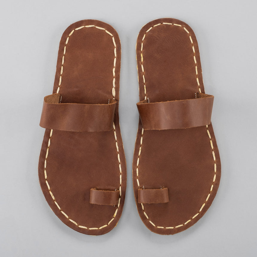 Lion Barefoot Thong Sandals