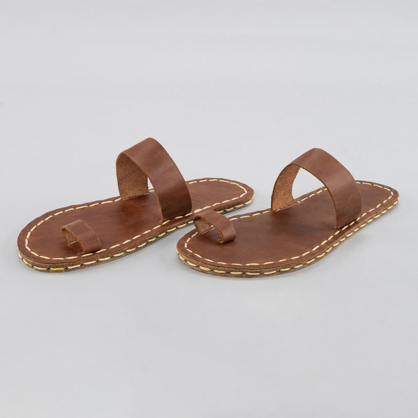 Lion Barefoot Thong Sandals