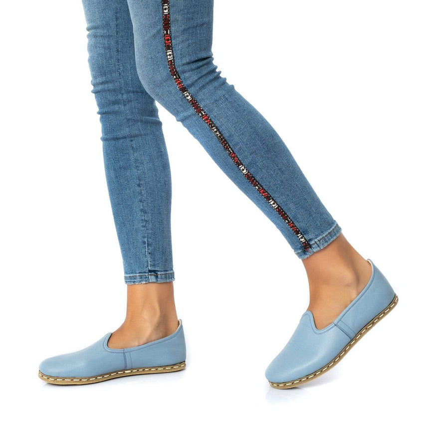 Himmelblaue Slip-On-Schuhe für Damen