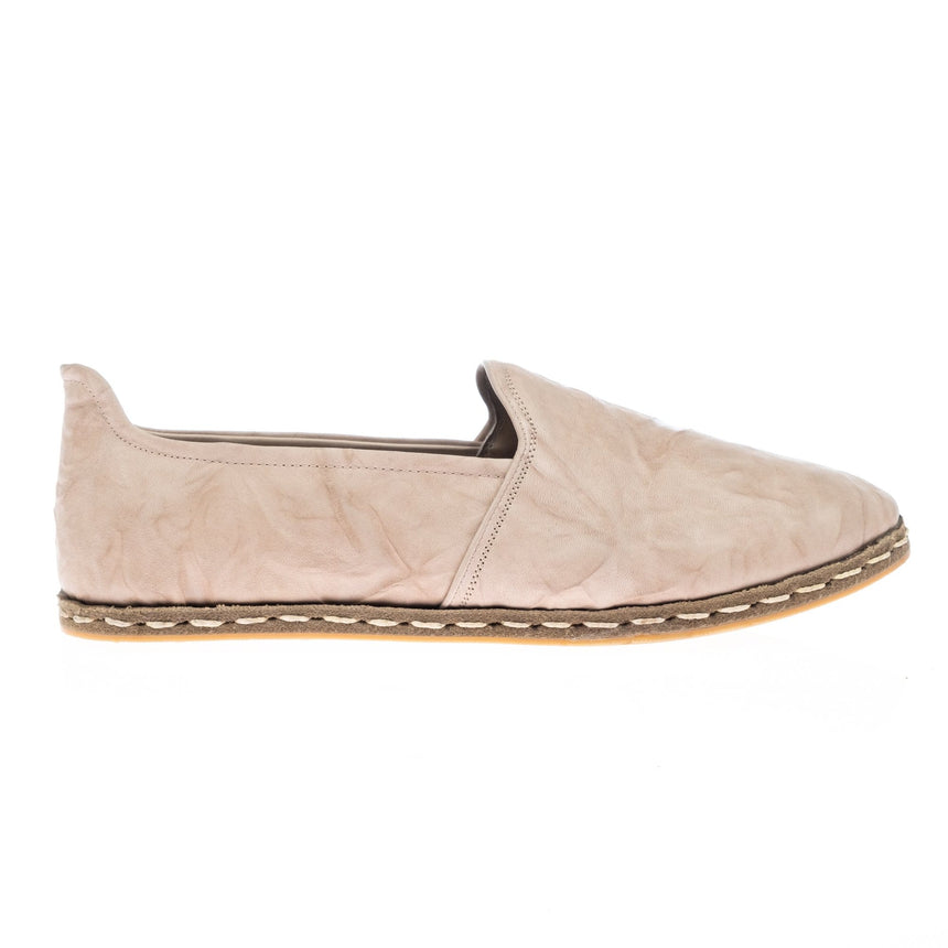 Beigefarbene Slip-On-Schuhe für Damen